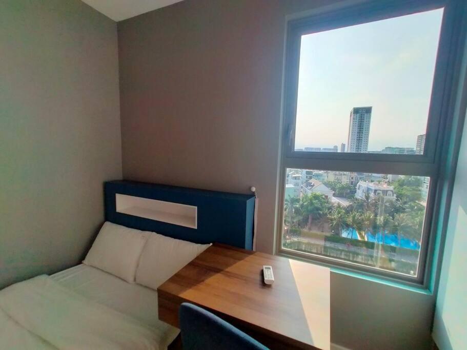 River Panorama 3 Bedrooms *