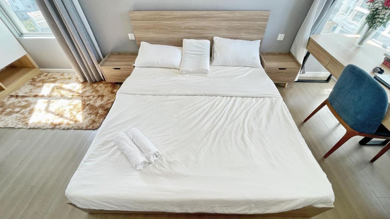 River Panorama 3 Bedrooms Căn hộ *